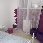Lilla * أوستوني