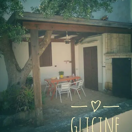 Lilla Ostuni